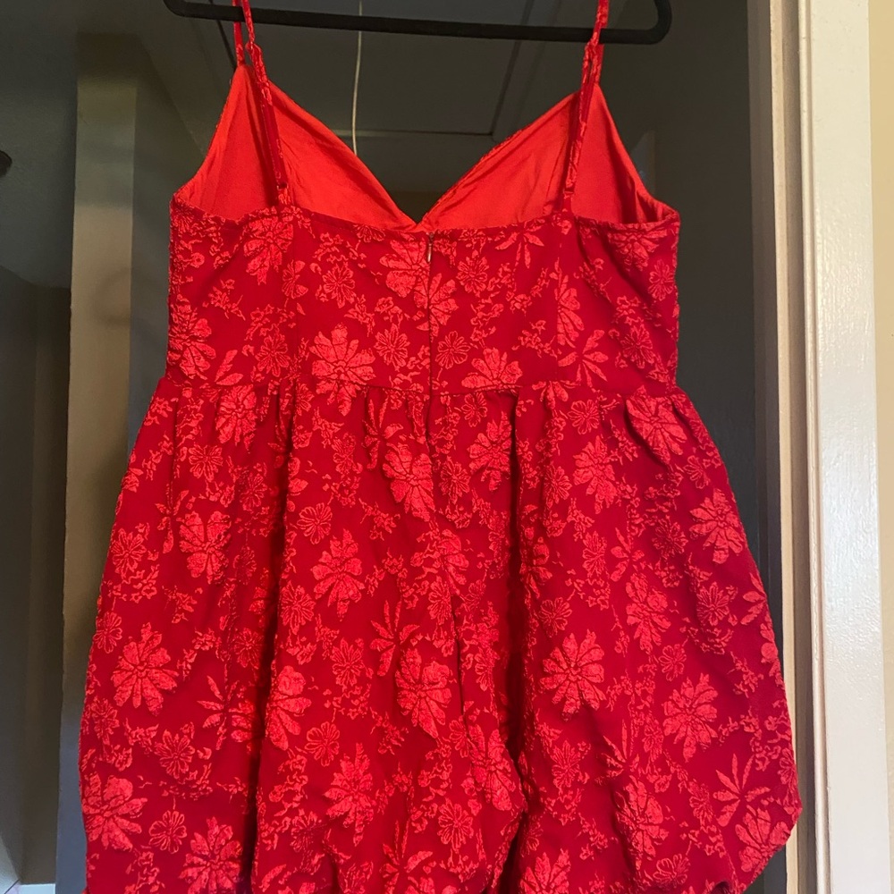 SHEIN Curve Red Floral Dress - Picture 2 of 4